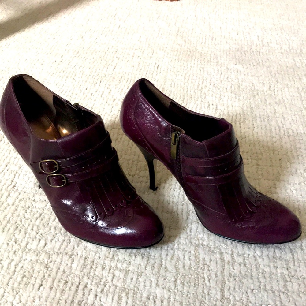 Plum booties!